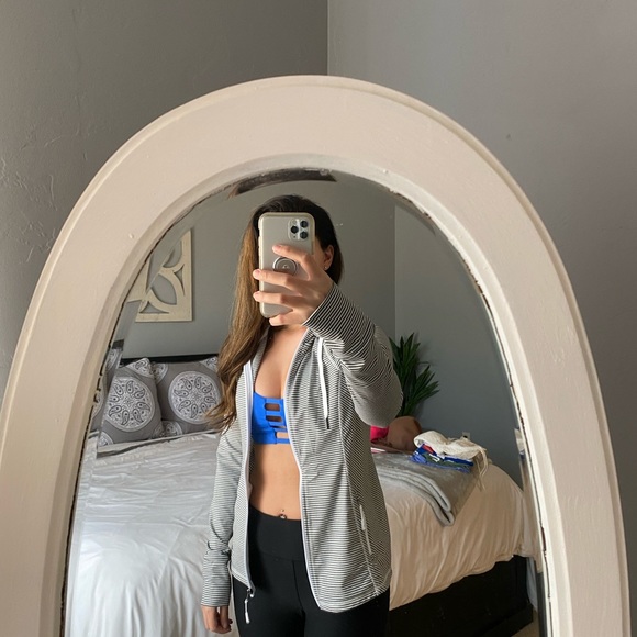 Kyodan Zipup Athletic Top - Picture 7 of 7